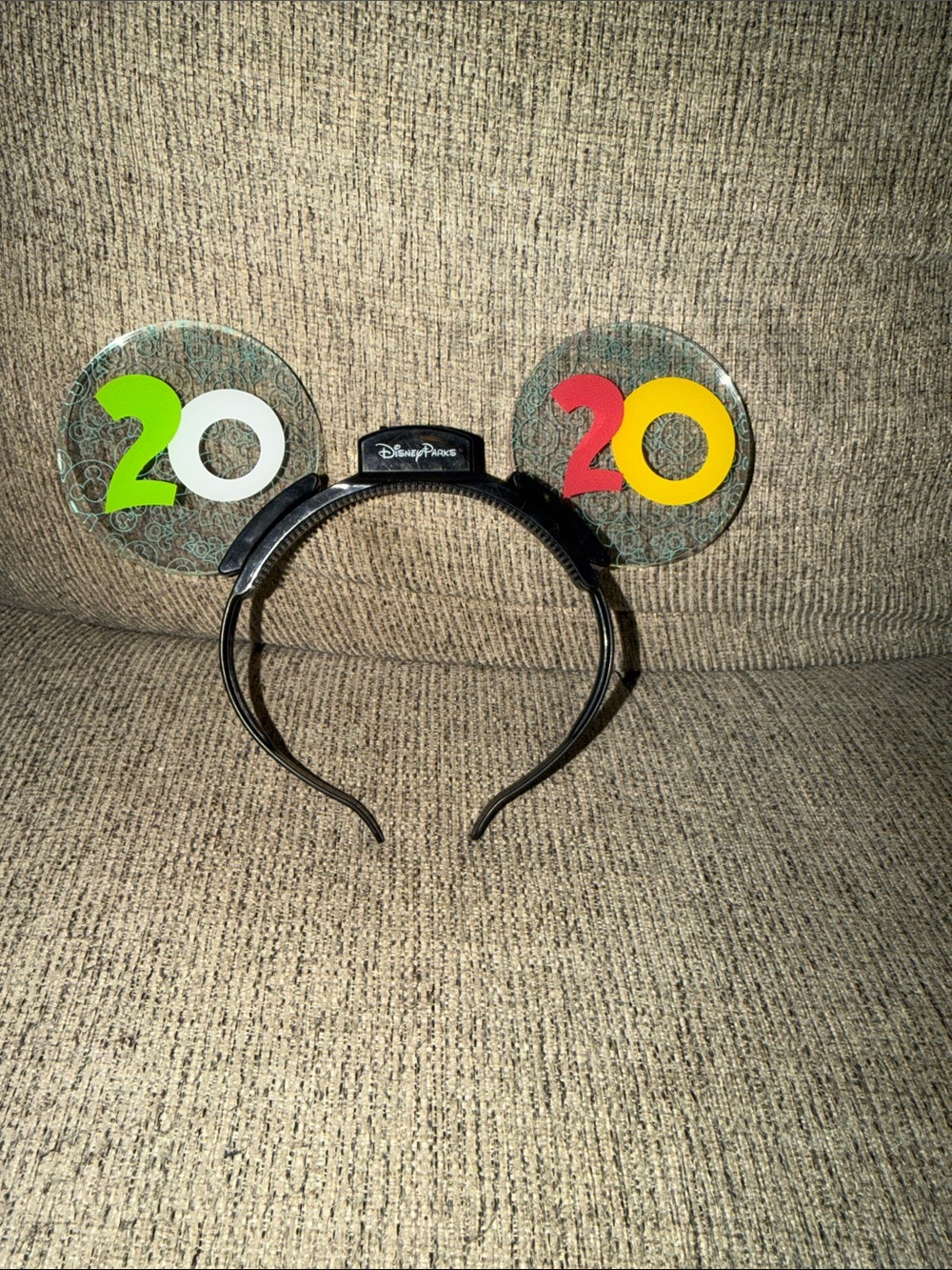 Disney Light-Up 2020 Anniversary Mouse Ear Headband needs batteries! Like new co